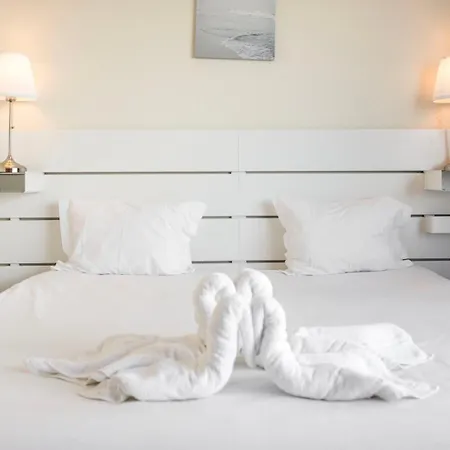 Tac - Oasis 7 - Seaviews Portimao